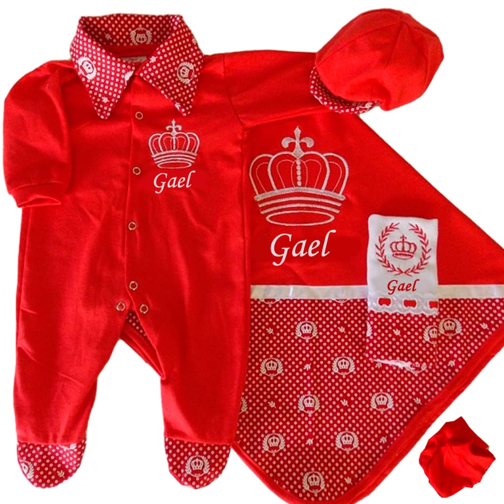 Saída de Maternidade Vermelha com coroa e personalizado com o nome do Bebê