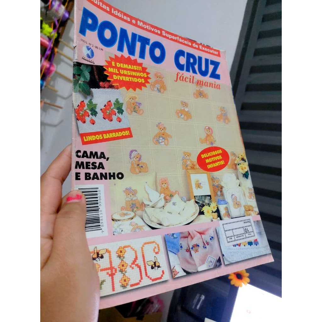 Revista Bordados em Ponto Cruz