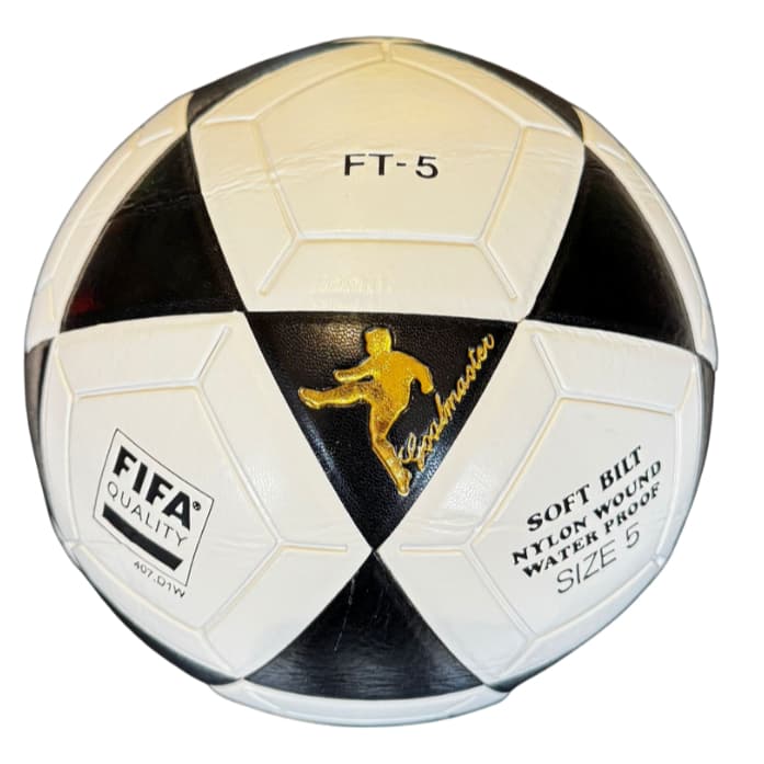 Bola Oficial De Futevôlei e Altinha FT-5 Branco/Preto MKS (ATACADO)