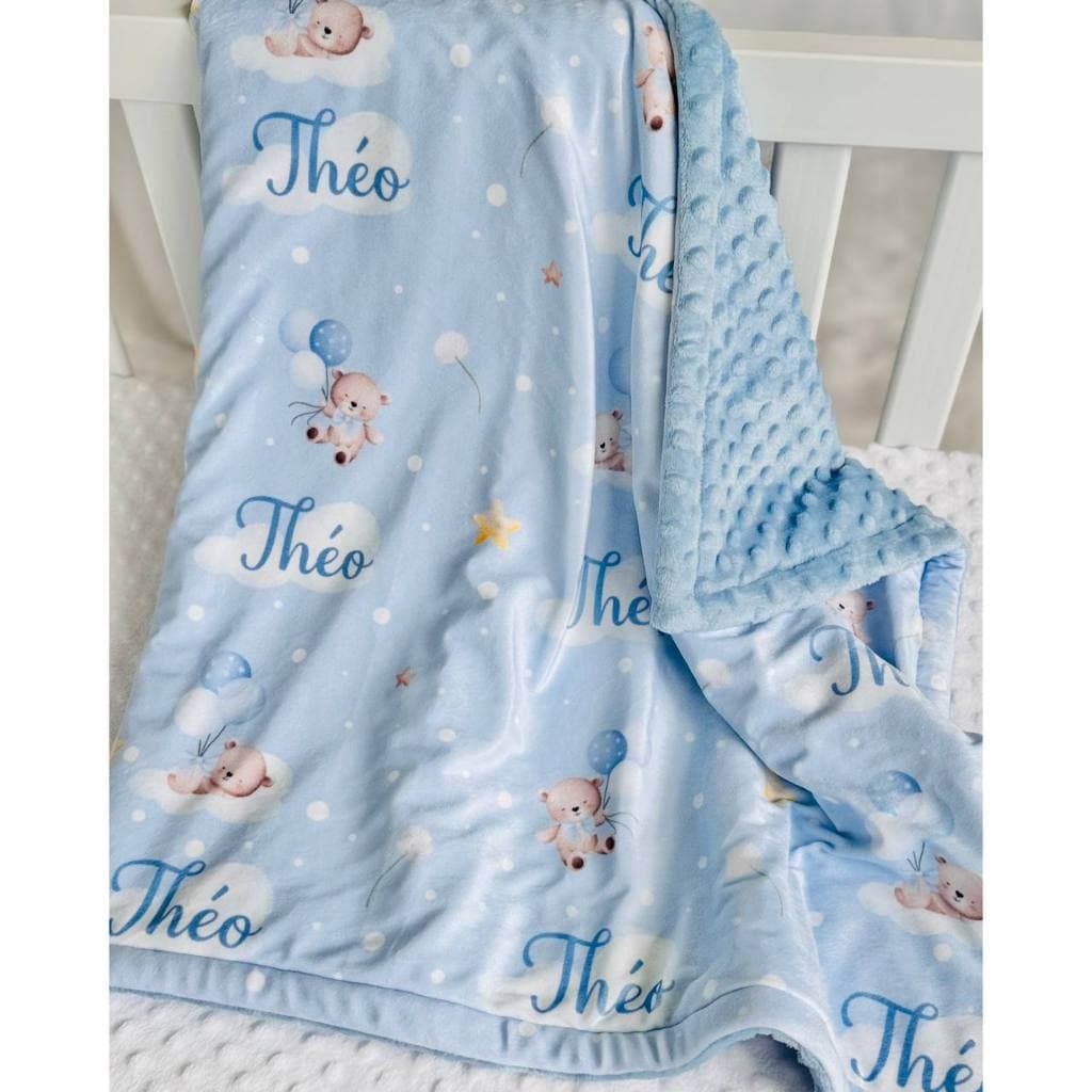 Manta Bebê Personalizada com NOME | Pequena tamanho 70x90cm | Opcional com Touca e Caixa de Presente