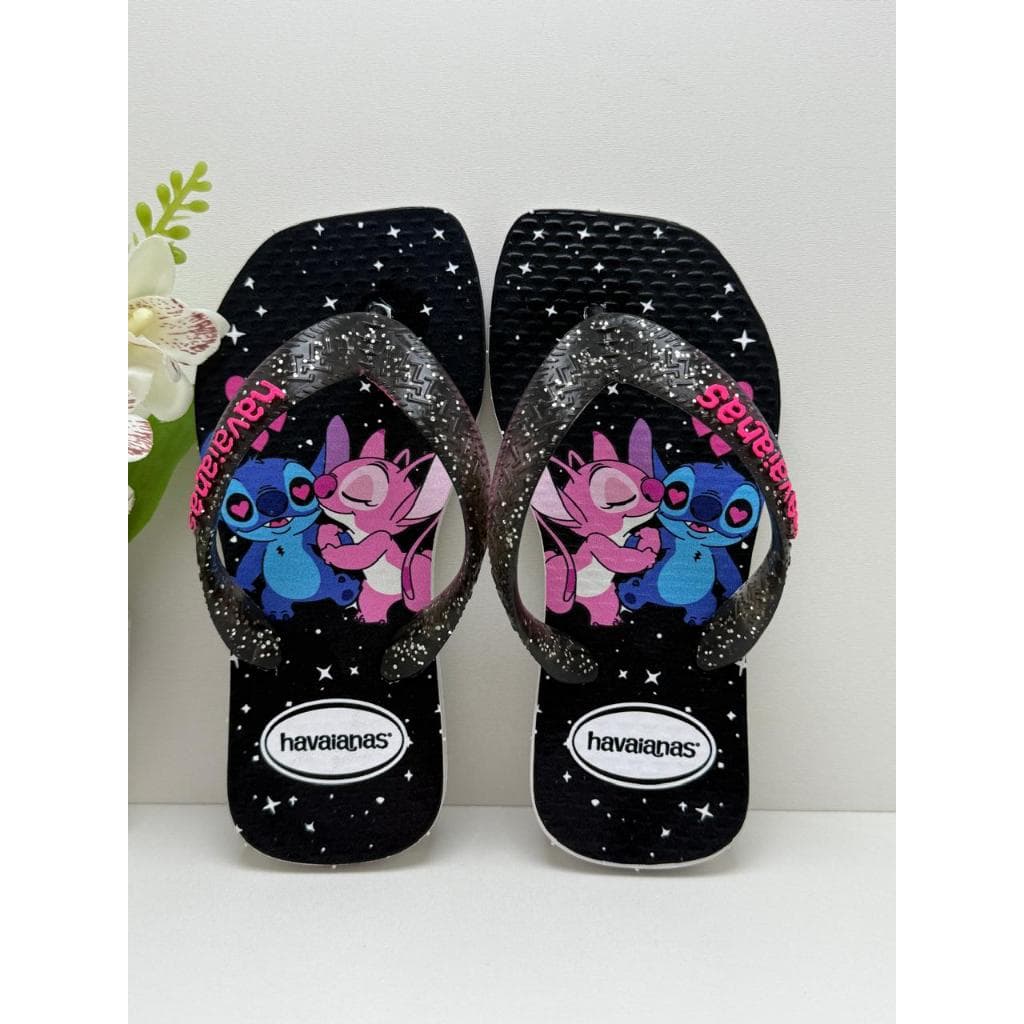 Chinelo de personagem infantil feminino