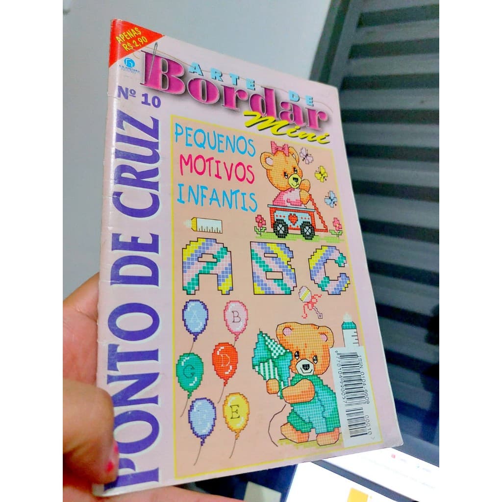 Revista Ponto Cruz Arte de Bordar Mini revista