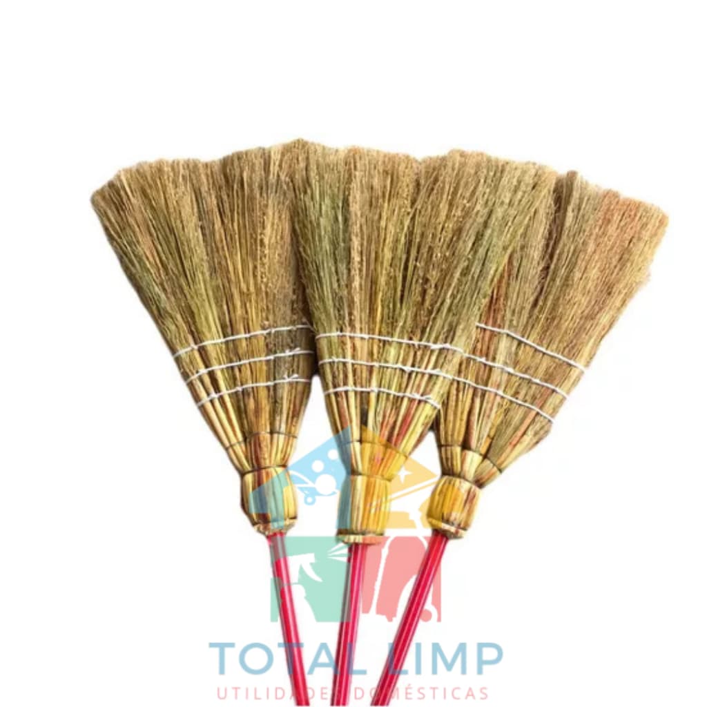 VASSOURA PALHA CAIPIRA ESPECIAL COM CABO totallimp