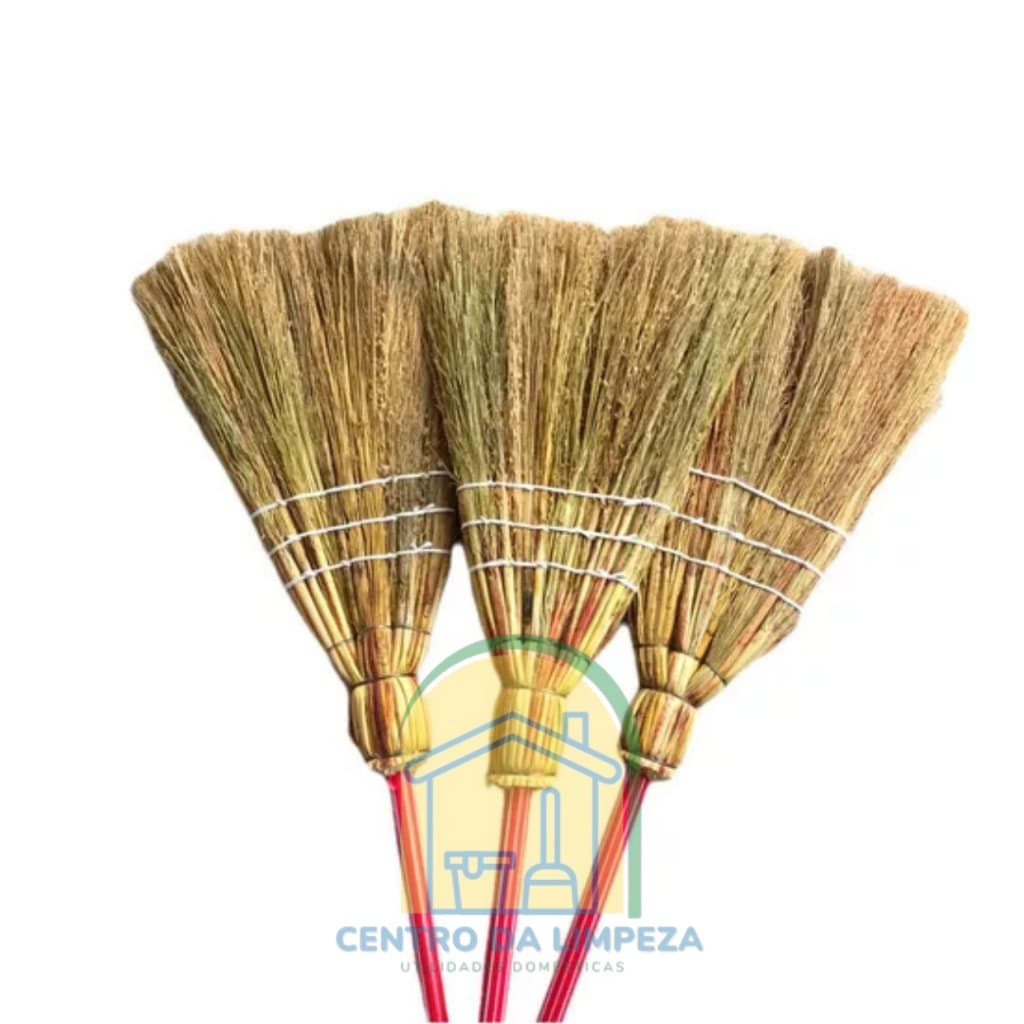 VASSOURA PALHA CAIPIRA ESPECIAL COM CABO