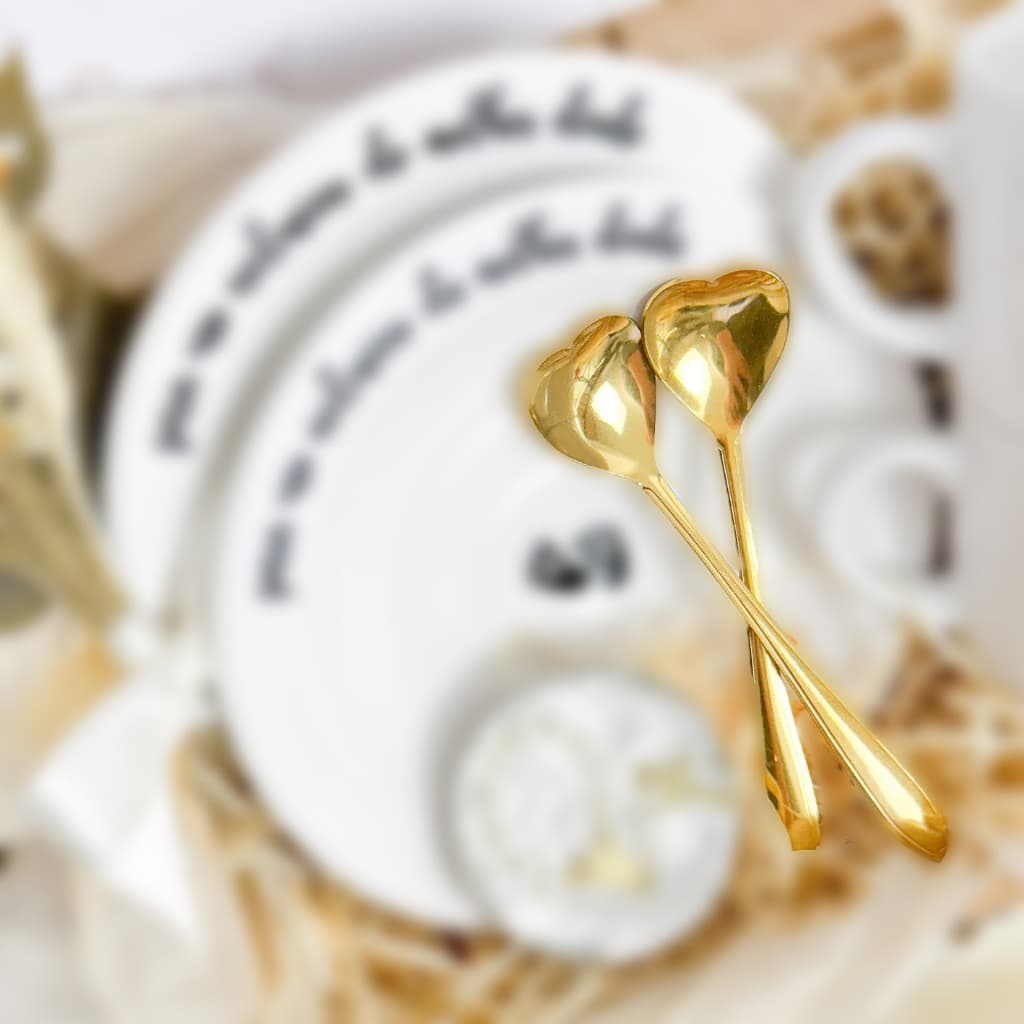 Colher de chá metal dourado