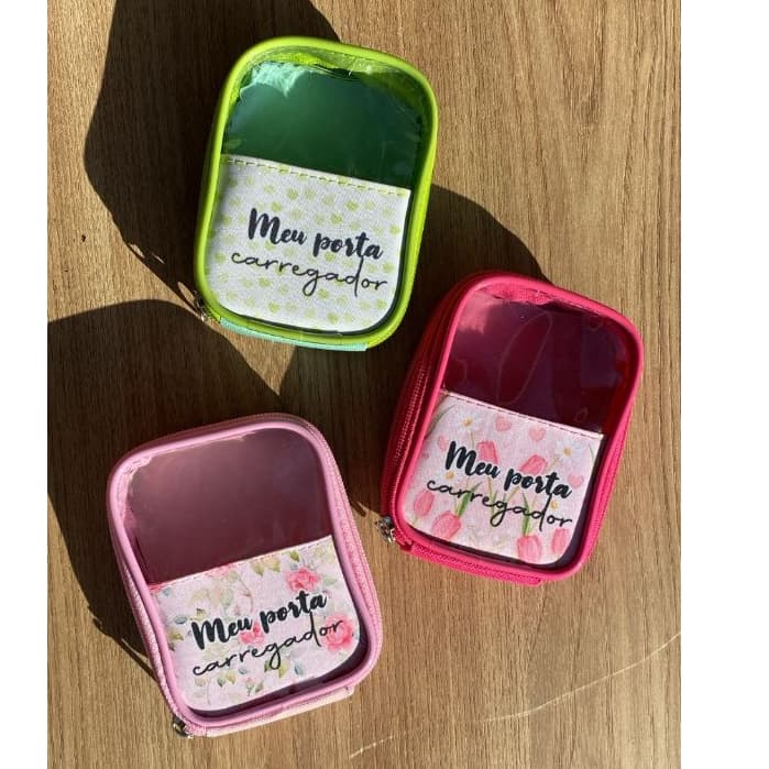 Porta carregador/ Organizador de bolsa. / Nosso queridinho/ PRONTA ENTREGA/ VARIAS ESTAMPAS: PORTA CARREGADOR;