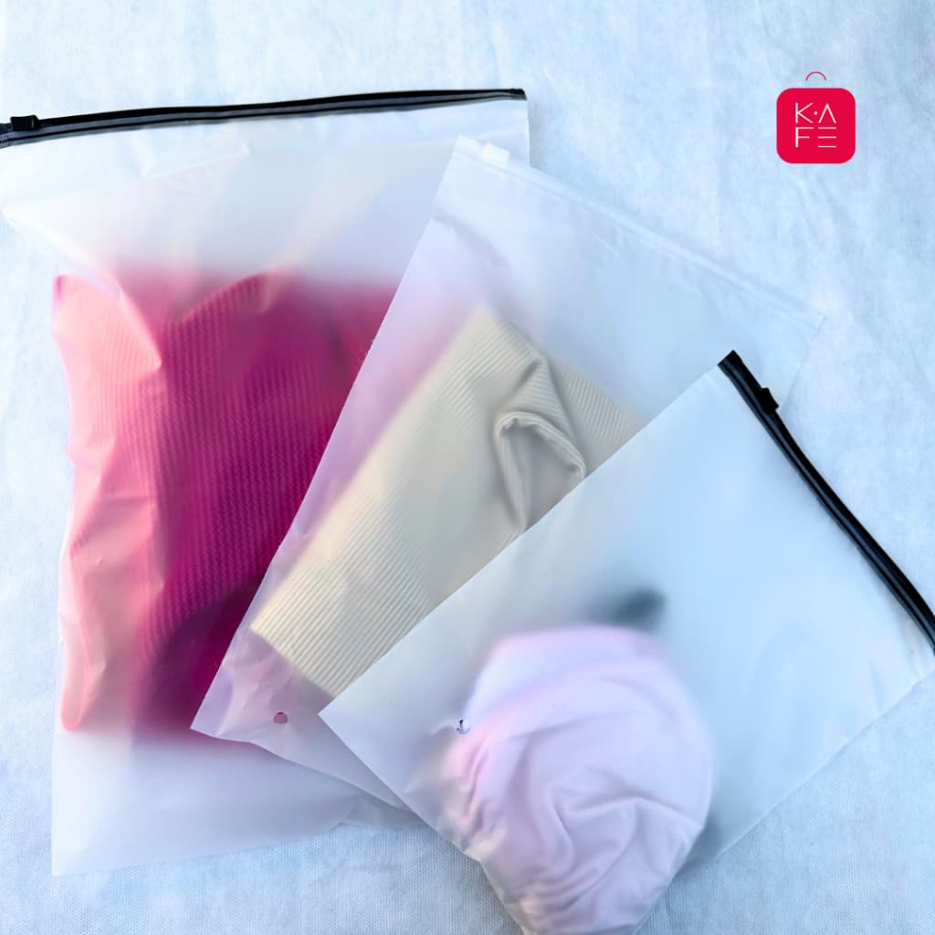 Saco Ziper Fosco Para Roupa com 50 Unidades