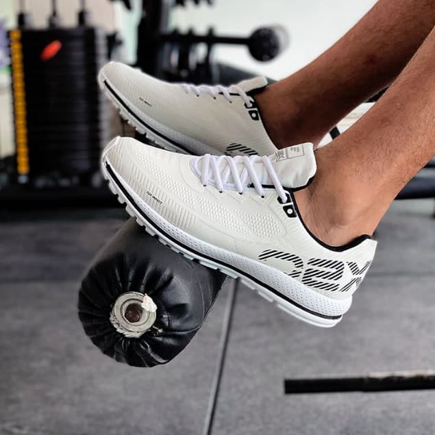 O2X Impact: Conforto e Estilo para Suas Corridas Diárias