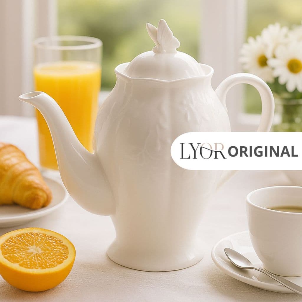 Bule em Porcelana New Bone Butterfly Flower 1L - Lyor Branco