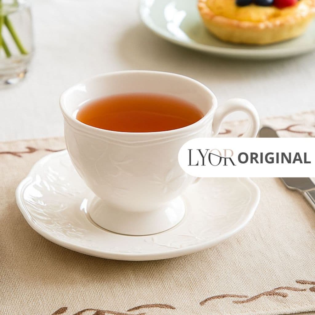 Xícara P/ Chá C/ Pires em Porcelana Butterfly Flower 200ml - Lyor