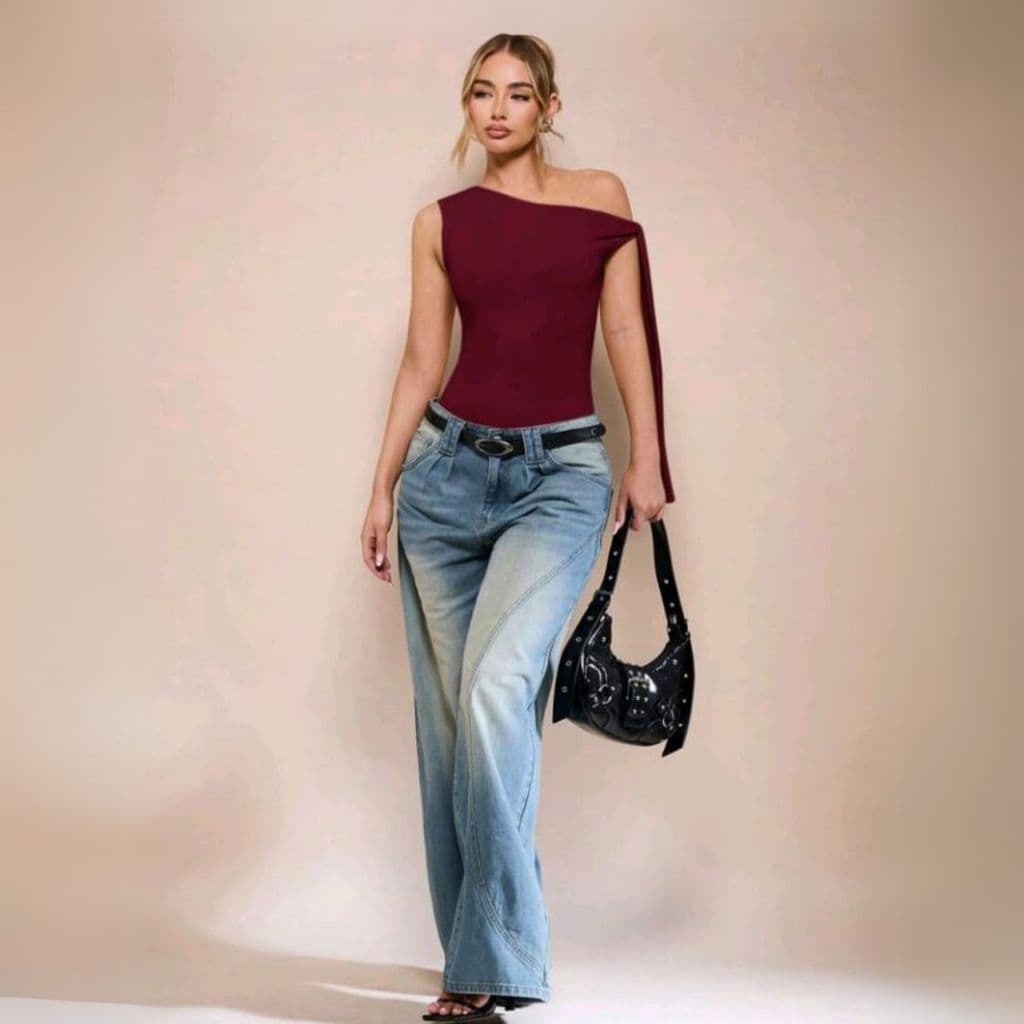 Body Feminino com Decote Assimétrico e Amarração sem Mangas Ideal Para Encontros Românticos Casual Férias e V