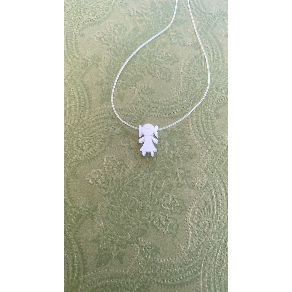 Colar Fio de Nylon Filhos com Pingente em Madrepérola Fake Menino ou Menina