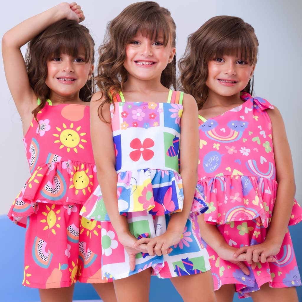 conjunto infantil menina estampa colorida short e blusa tecido sedinha