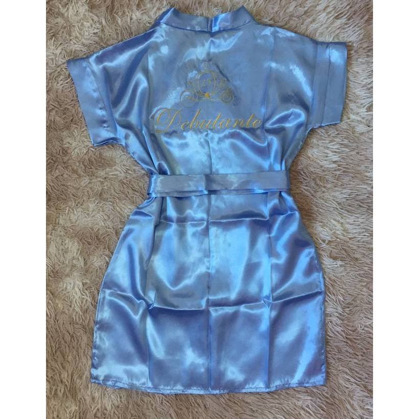 Robie Hobby Robem Robe de Cetim Bordado Debutante Brasão Cinderela Promoção *Leia o anúncio antes de efetuar a compra*