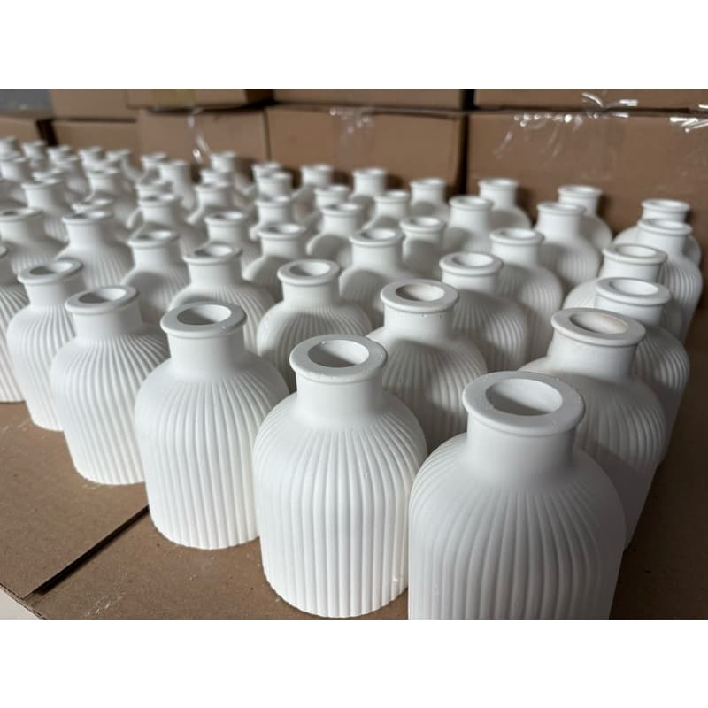 kit com 8 vasos para centro de mesa modelo garrafinha