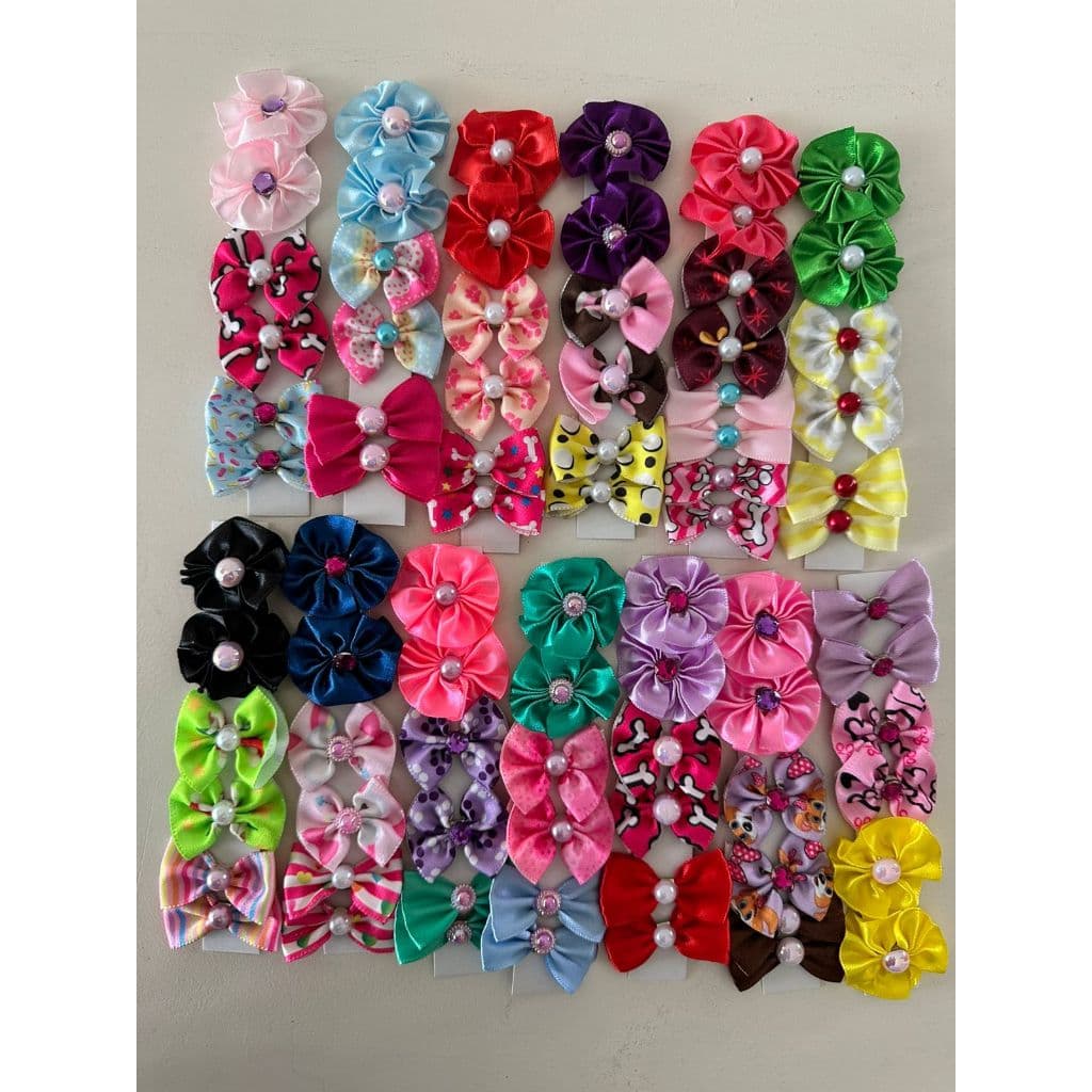 Kit 80 Laços Pet Lacinhos Variados de Cetim  Cachorro Fêmea Acessórios Fofos PetShop Banho e Tosa