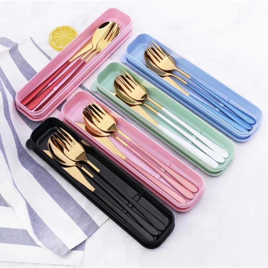 Jogo de talheres 3 peças + Estojo, aço inox Garfo Faca Colher de Mesa Dourado Otima qualidade para se Presentear SH-XXX