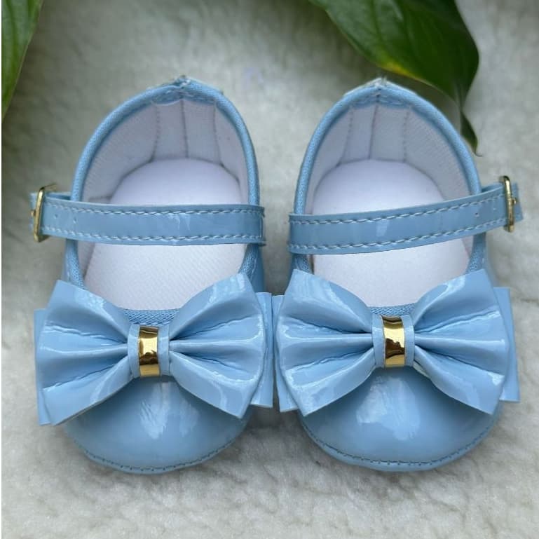 Sapatilha Bebê Azul Bebe com Laço Verniz e Metal - Sapatinho Confortável Tipo Boneca