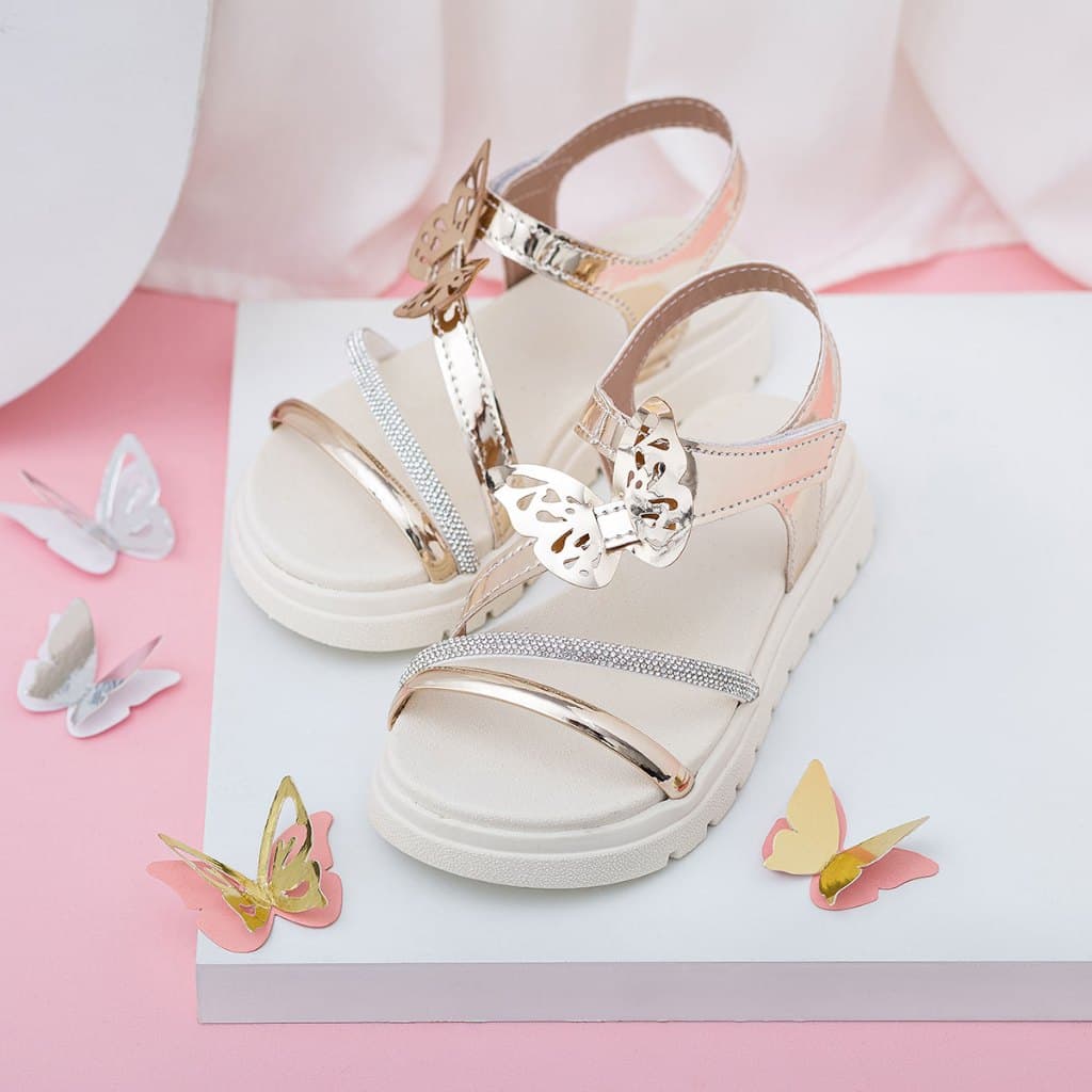 Sandália Infantil Feminina com Borboleta e Brilho – Conforto e Estilo para Princesas
