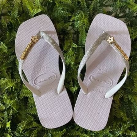 Chinelo Feminino com Glitter nas correias - Envio Imediato
