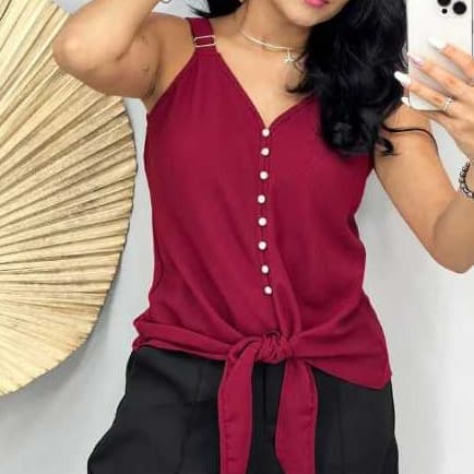 Regata Feminina Alcinha  Com Regulagem Gola V  Na Cor Vinho Duna