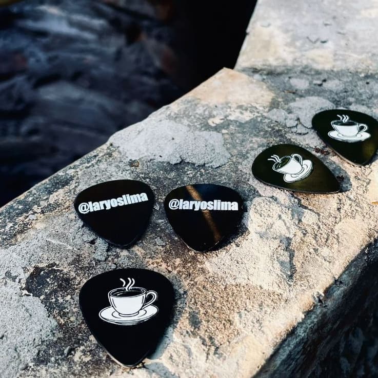 Kit com 20 Palhetas Personalizadas para Violão e Guitarra | (Standard, Jazz, Triangular)