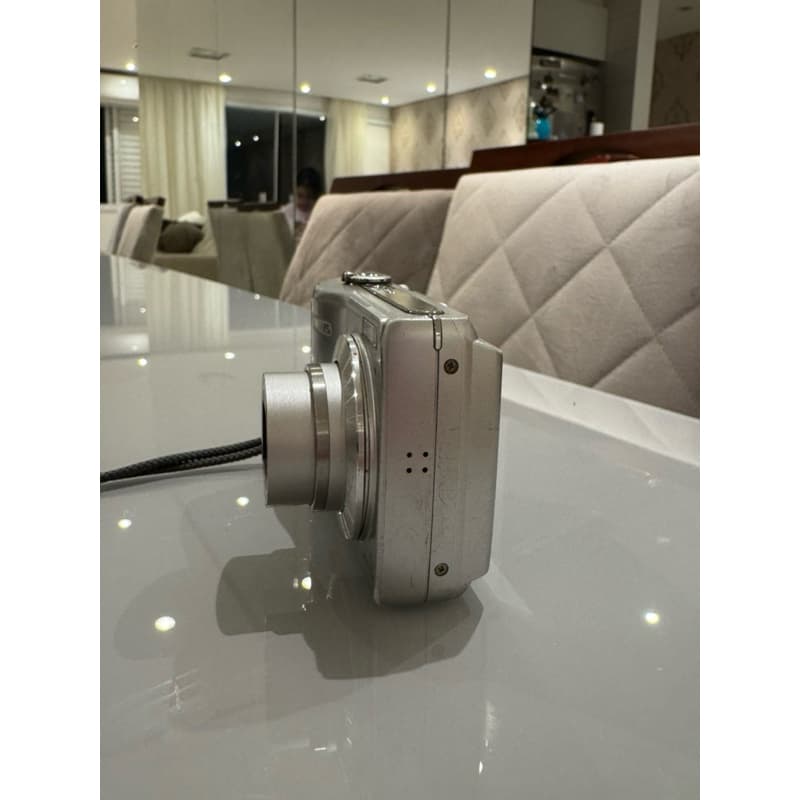 Câmera Olympus X840