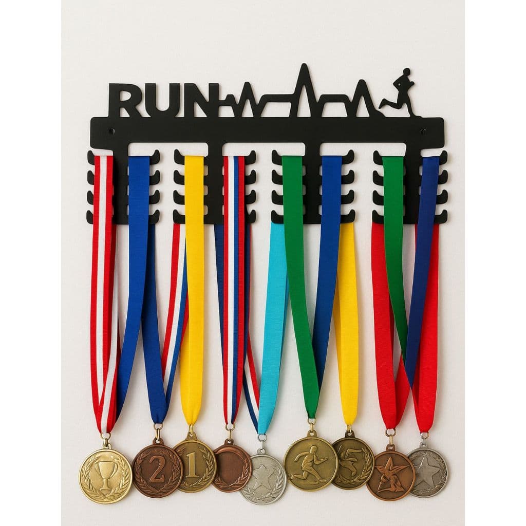 Painel Porta Medalhas RUN – Design Esportivo | MDF Preto