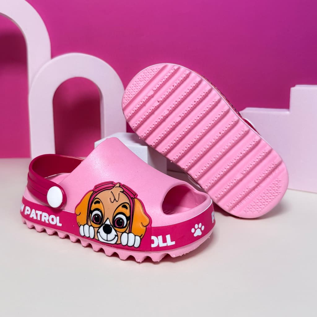 Sandália Infantil Menina – Babuche Feminino - Cachorrinha Fofa, Super Confortável e Antiderrapante