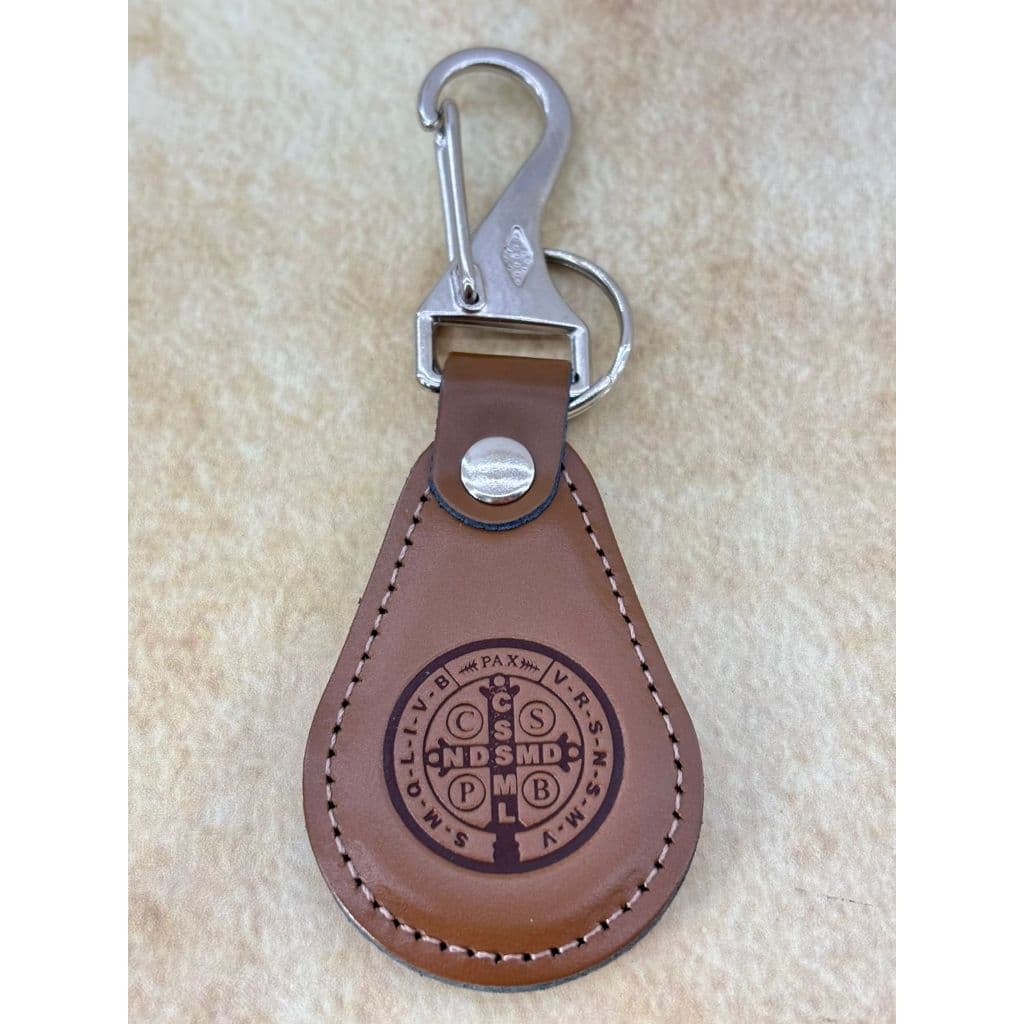 Chaveiro São Bento Marrom Luxo com mosquetão