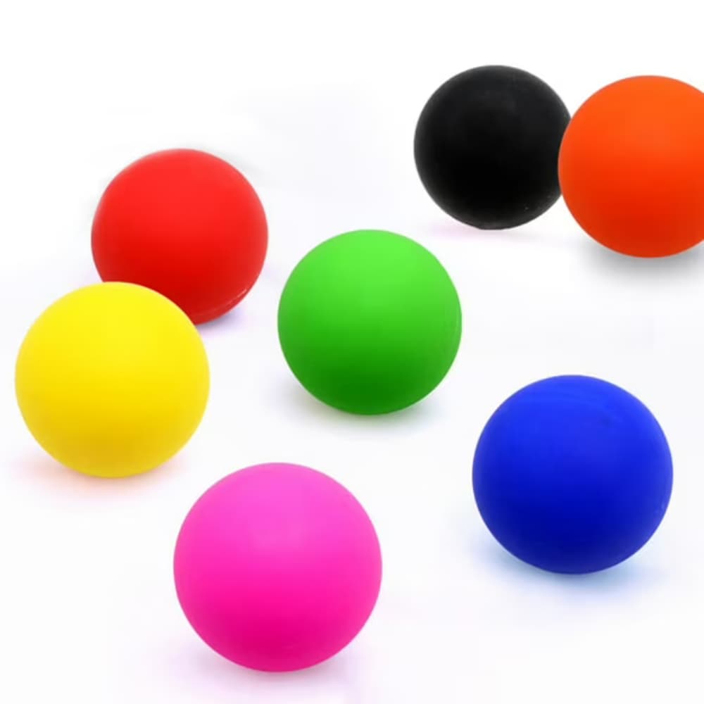 Kit 3 Bolinhas  Anti Stress Lisas Fisioterapia Taco Frescobol Pet Caes Gato Envio Imediato