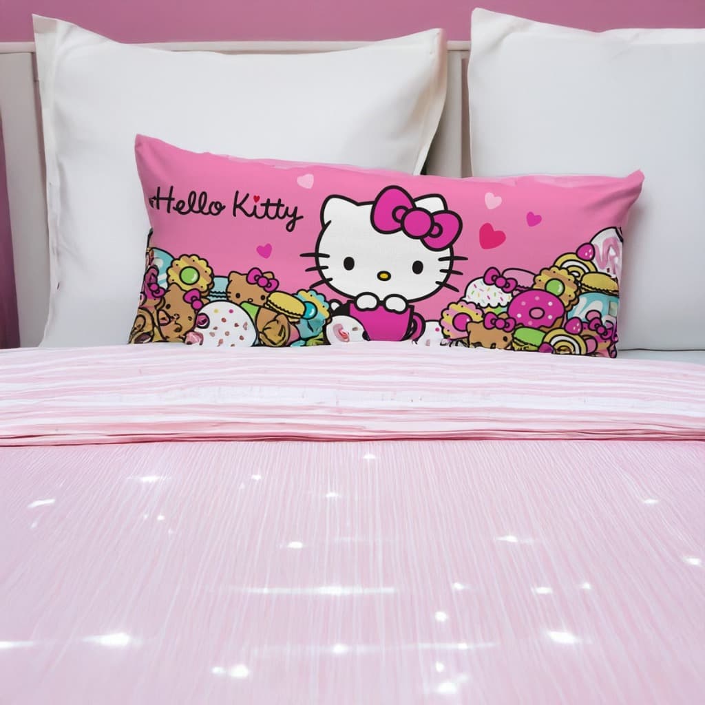 Travesseiro De Corpo C/Fronha Xuxinho Luxo Enchimento De Flocos Para Quarto 0.90x0,30cm Hello Kitty