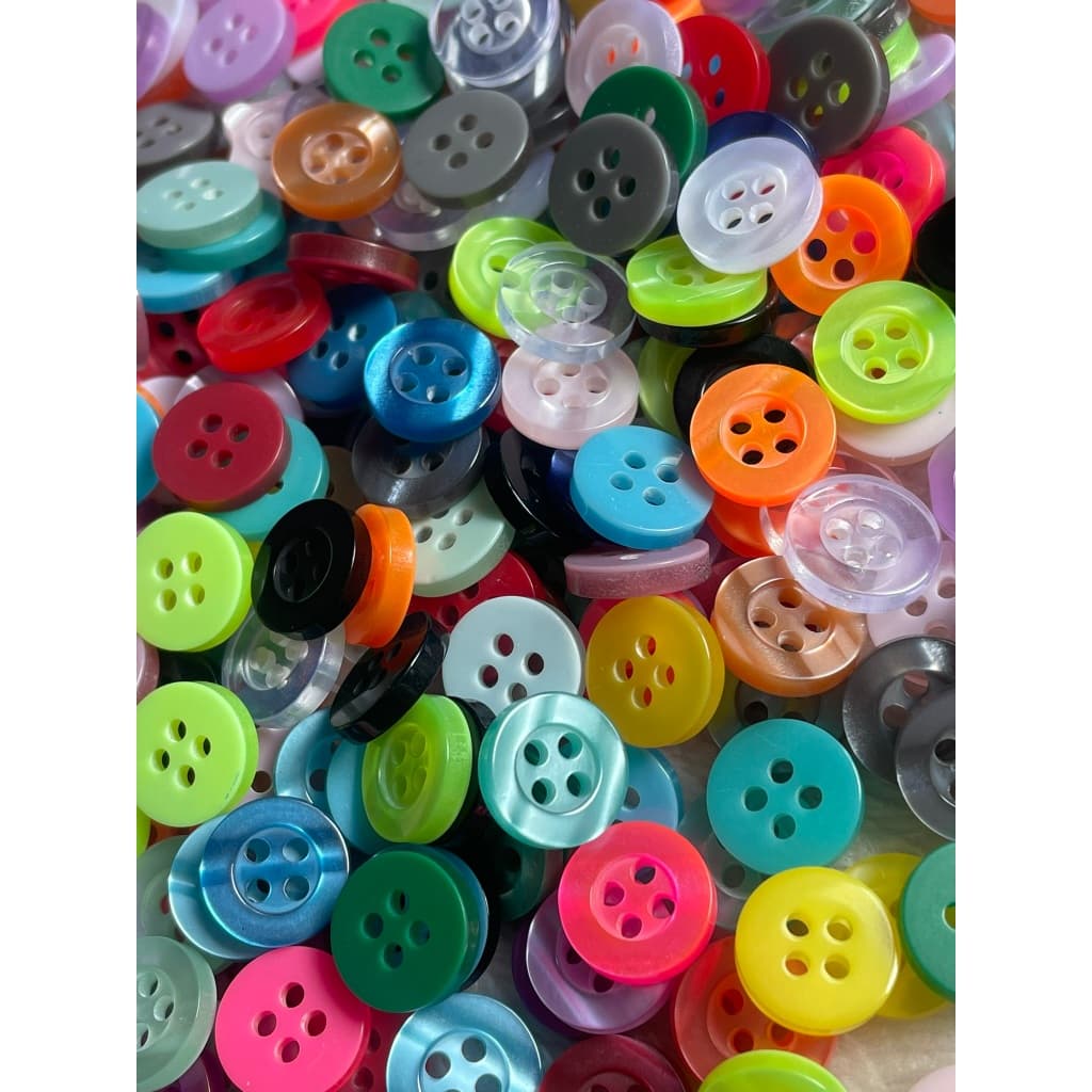 Botão Perolado 4 Furos modelo 01467 - Com 144 Unidades