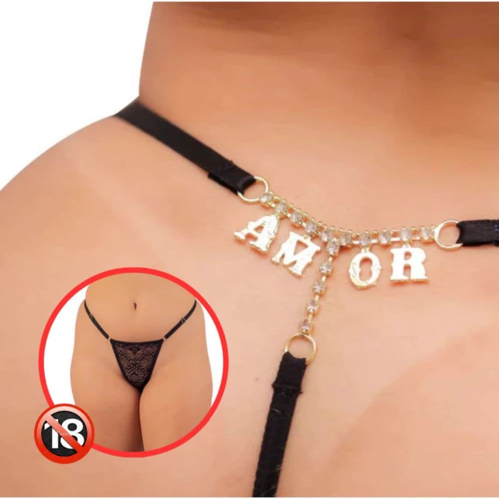 Calcinha Fio Dental Com Frase Letras em Metal Dourado