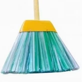 01 Vassoura Ecológica Garrafa Pet reciclado SEM C...