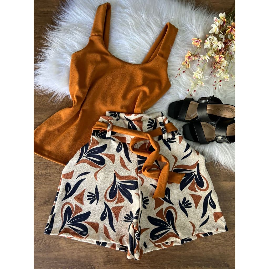 Conjunto Plus Size  Premium veste do 50 ao 58 (Blusa estampado com short  liso)