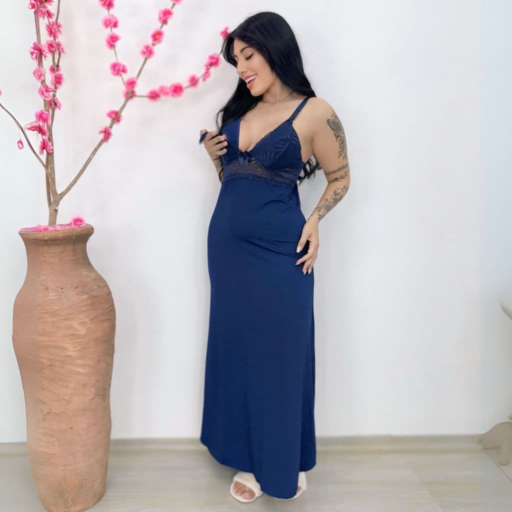 Camisola Amamentação LONGA Luxo com Detalhe em Renda em Microfibra e Abertura em Click.