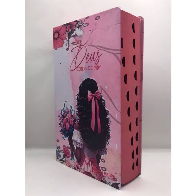 Bíblia Sagrada Tamanho Grande Capa Dura Com Harpa Palavras de Jesus em Vermelho Menina Morena