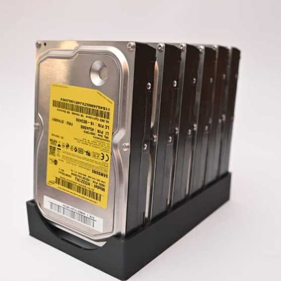 Suporte para HDD de 3,5 polegadas, para 06 unidades.