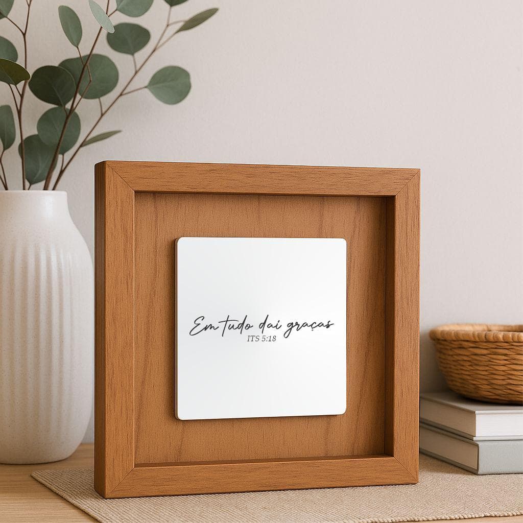 Quadro Decorativo Quadrado com Placa de Espelho Gravado com Frase Para Sala