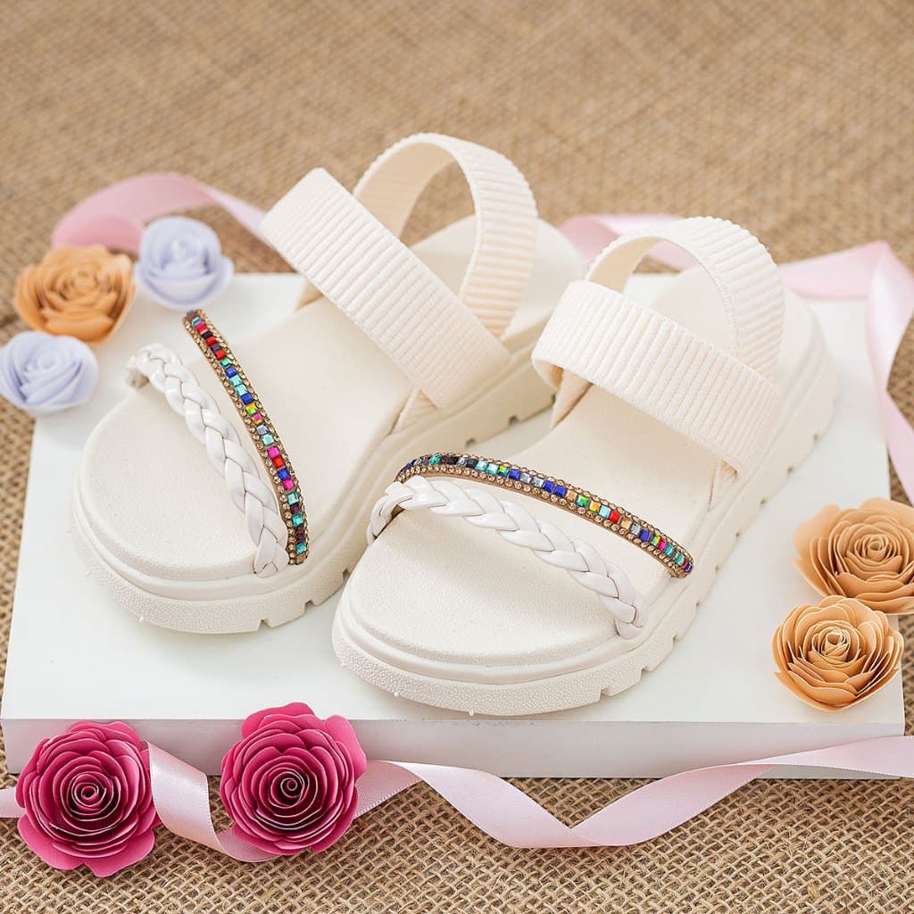 Sandália Infantil Comfortflex Menina Com Tira Trançada Off E Tira De Strass Colorido Dia Das Crianças