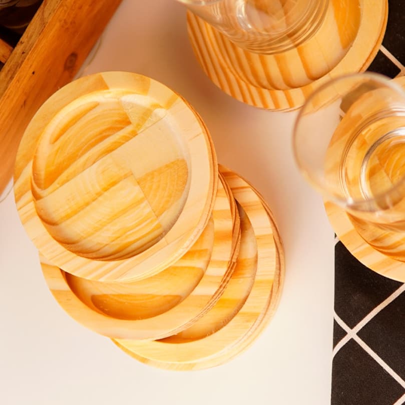 Kit 4 Porta Copos Descanso Bolacha Protetor Pires para Canecas Xícara Madeira Mesa Posta Cozinha