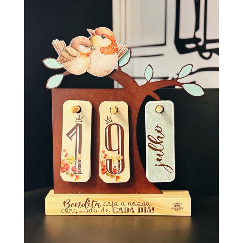 Calendário Permanente De Mesa Madeira Infinito Decorativo Sem Data Modelo Pássaro