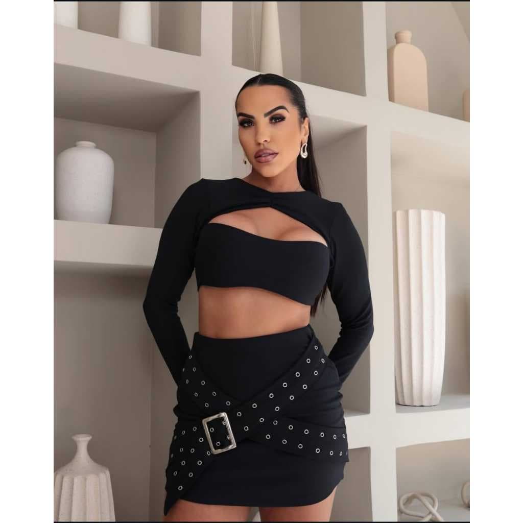 Short Saia Neoprene com Cinto Cruzado X frontal Cintura Alta Moda Gringa Tendencias