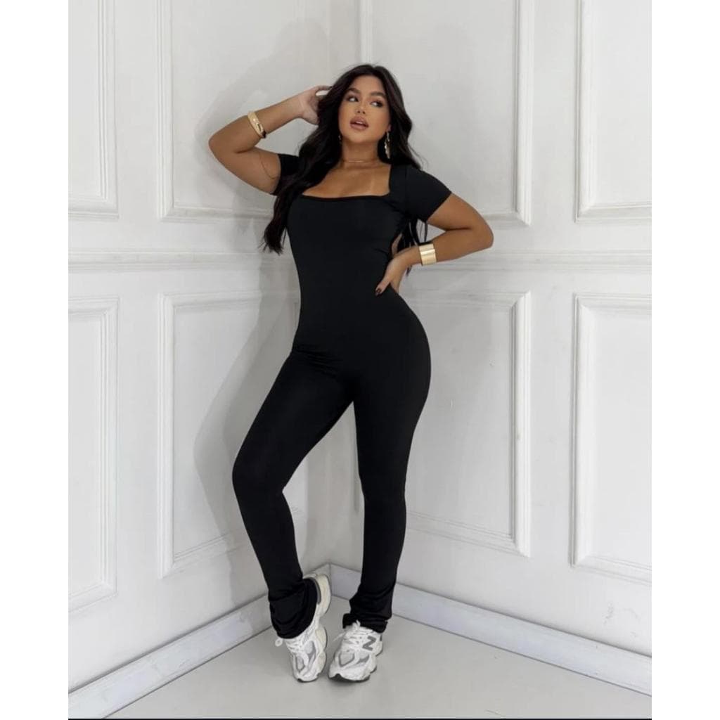 Macacão flare moda feminina costa nua suplex