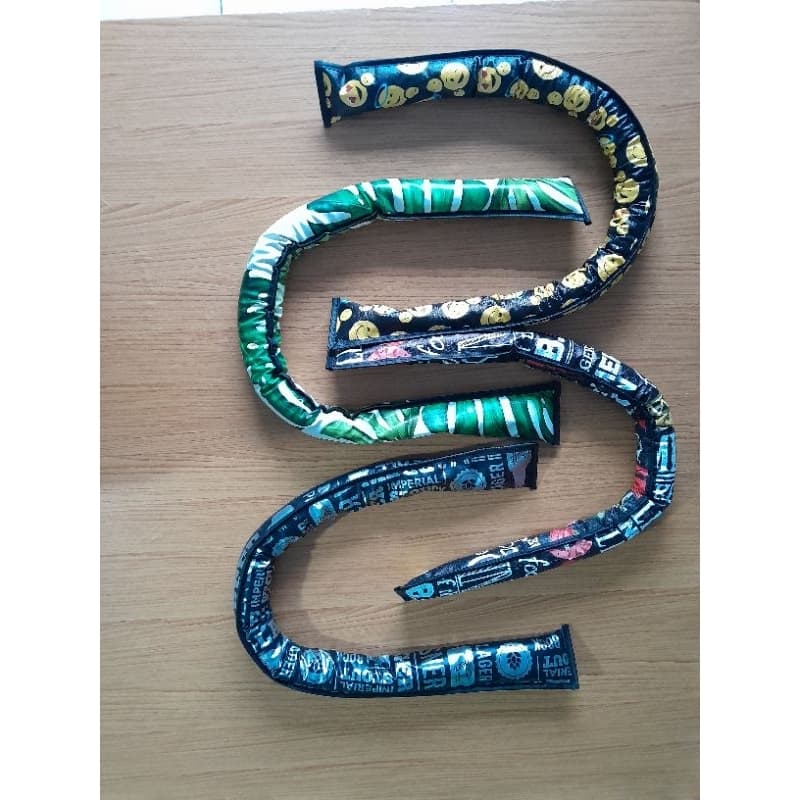 PESO DE PORTA IMPERMEAVEL COBRINHA EM CORINO