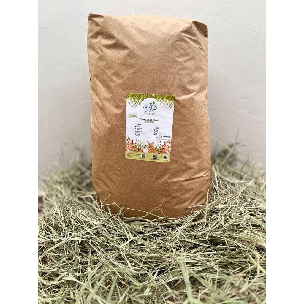 Feno Pacotao 3Kg e 4KG Super Premium Verdinho para Coelhos, hamsters, Porquinho da India, twister