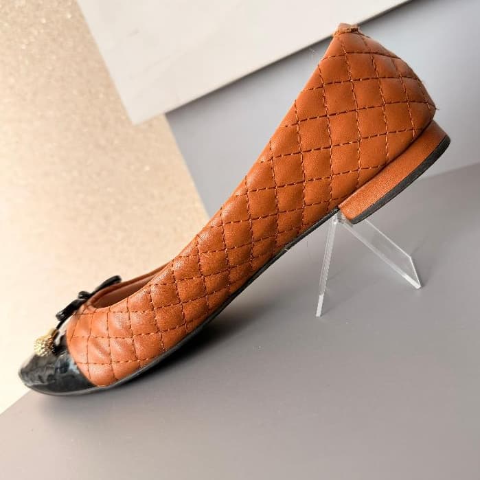 Kit Suportes Expositor Para Calçados em Acrílico Vitrine Loja Calçado Tênis