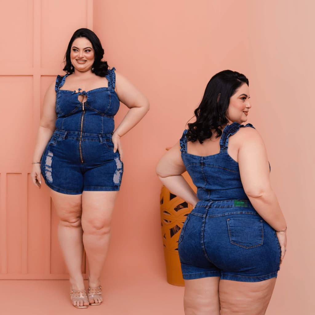 Macaquinho Jeans Jardineira Curto Short Plus Size G1 G2 G3 Zíper Modela Empina Bumbum