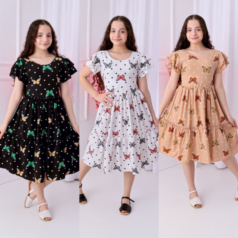 Vestido Infantil Estampa de Borboletas, Manga Babado e Costa com Lastex que garante ótimo caimento